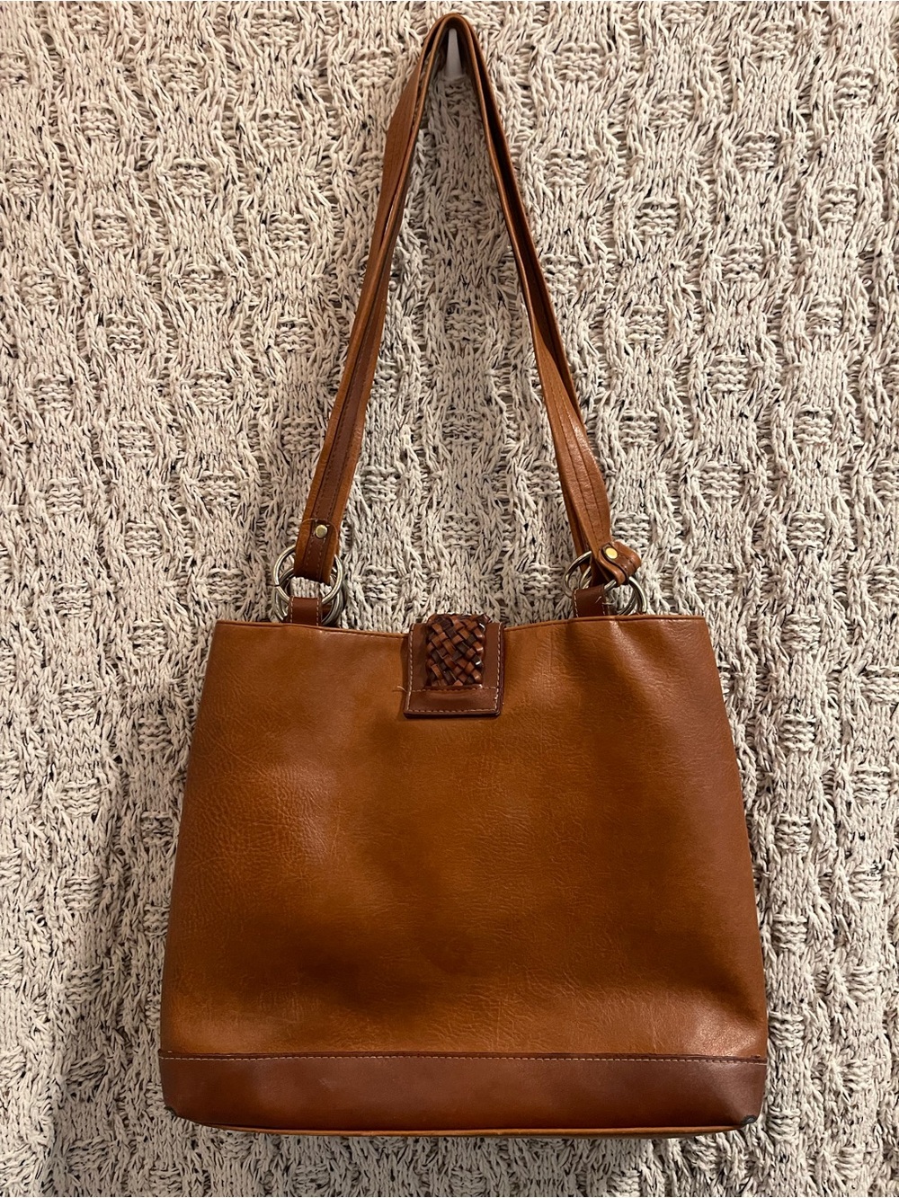 Classic Brown Leather Shoulder Bag - Picture 5 of 9